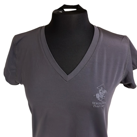 BEVERLY Hills Polo club v-neck, short sleeve, top size medium - Picture 2 of 5